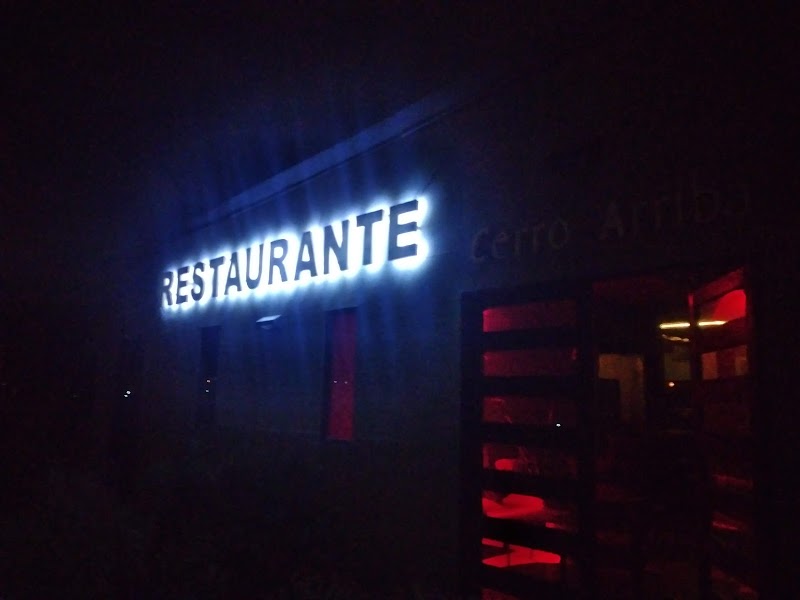 Cerro Arriba Restaurante - 4