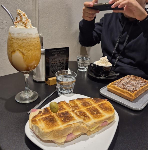 Fratelli Caffe´ - 2