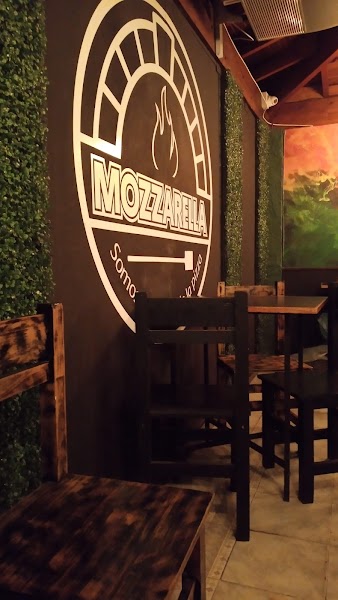 Mozzarella Pizza - 5