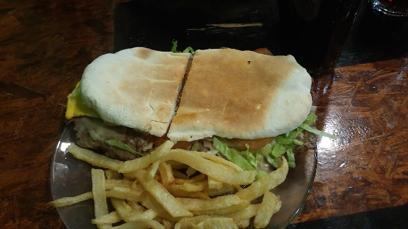 Cucu Pizzas y Lomos - imagen 1