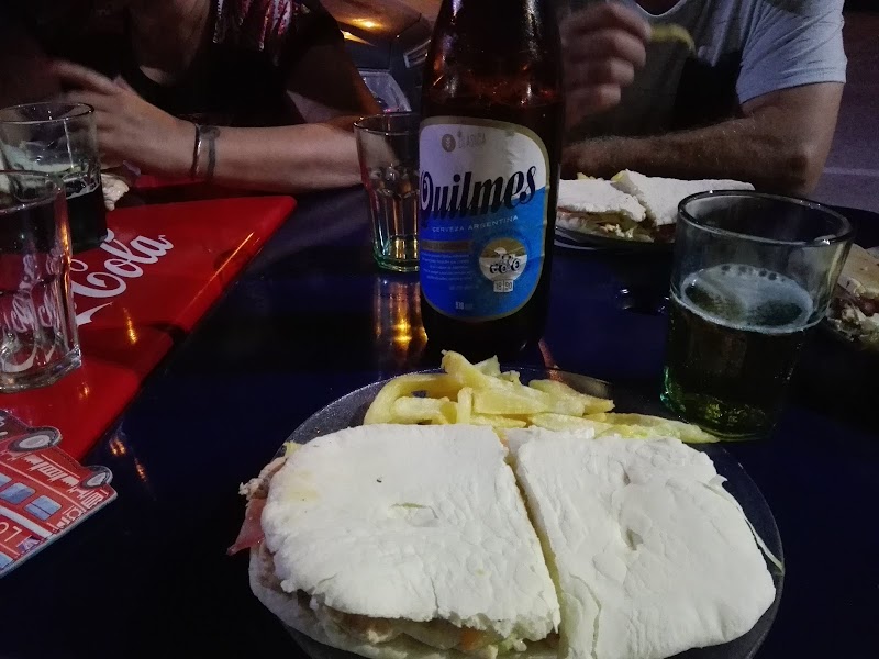 Cucu Pizzas y Lomos - 4