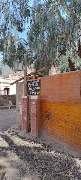 Puesto de Empanadas y carnes - 3