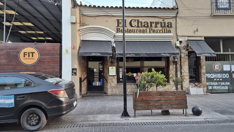 El Charrúa Restaurante y Parrillada - imagen 1
