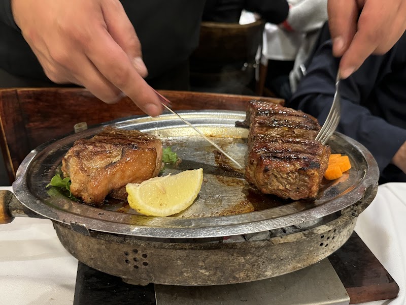 El Charrúa Restaurante y Parrillada - 2