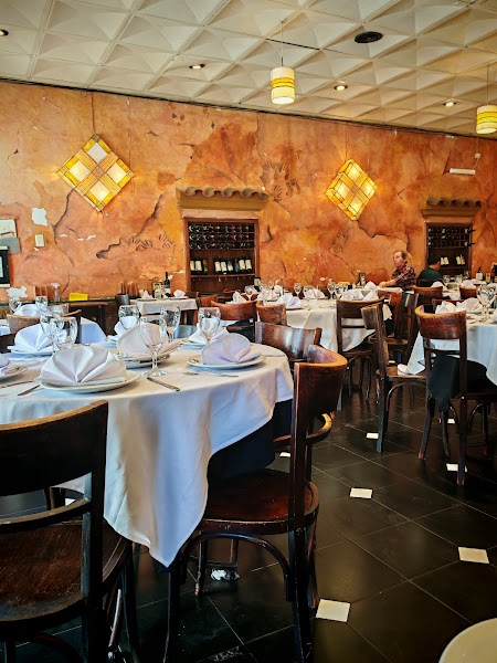 El Charrúa Restaurante y Parrillada - 3