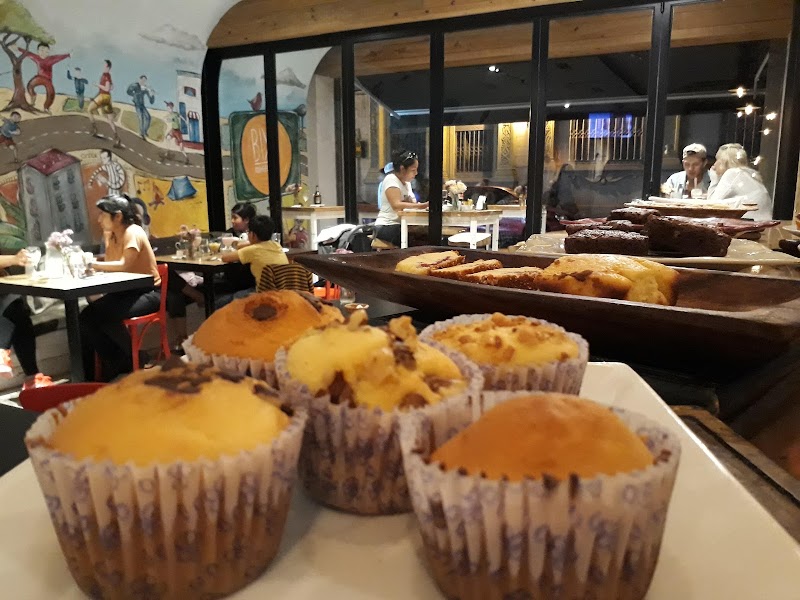 Bixi Coffee House - 2