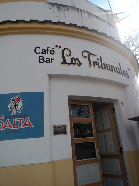 Café Bar Los Tribunales - 4