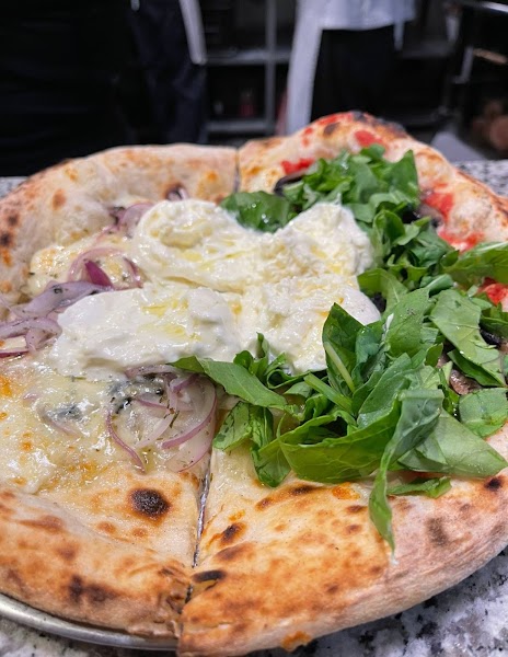 In Bocca al Lupo Pizza Napoletana - 5