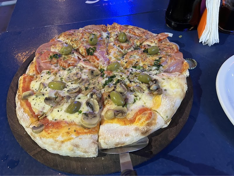 Pizza club Salta - 2