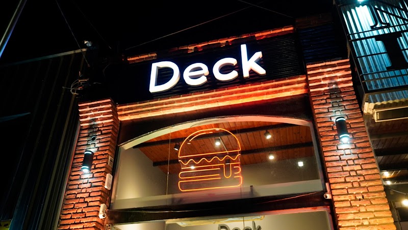 Deck Burgers - imagen 1