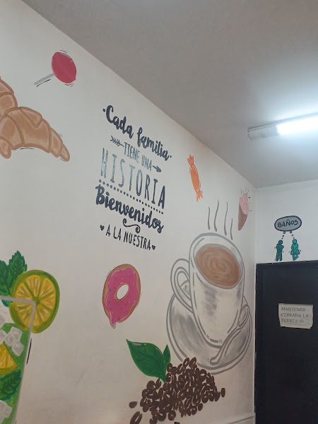 La Pausa Café & Bar - 4