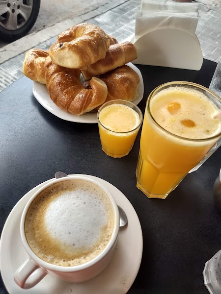 Notre Dame Cafe - 2