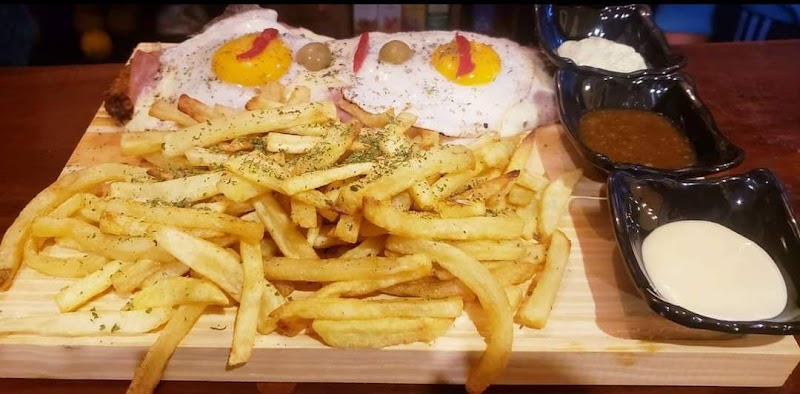 Una y Una Resto-Bar - 2