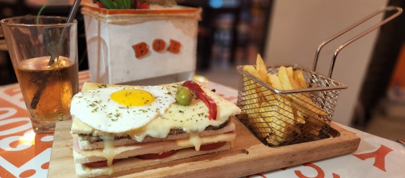BOB Cafe-Resto-Bar - 2