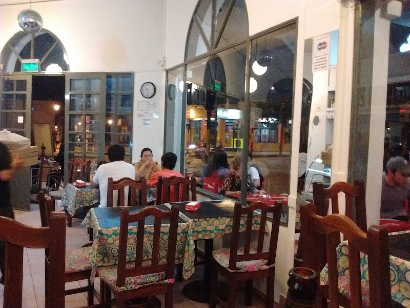 La Pizzería de Tío Bigote - 3