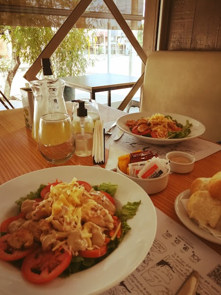 El Canton Cocina &Cafe - 2