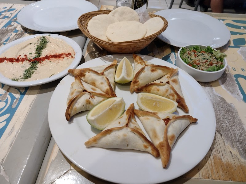 Umi Badu Resto Bar - 2