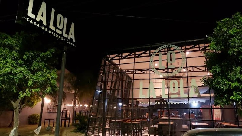 La Lola - casa de pizzas y cafe - 3