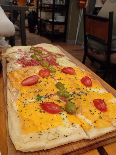 DONATTA Pizza a la Parrilla - 3
