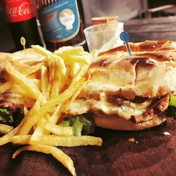 Pizzeria Y Lomiteria Roca - 4