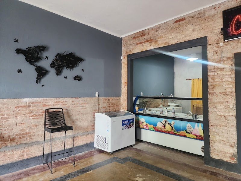 Heladeria Cremar - 2