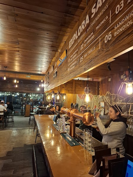 Cerveza Patagonia - Refugio Santiago del Estero - 4