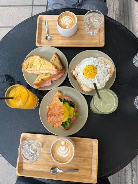 KOPI Cafe - 3
