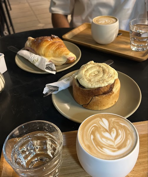 KOPI Cafe - 5