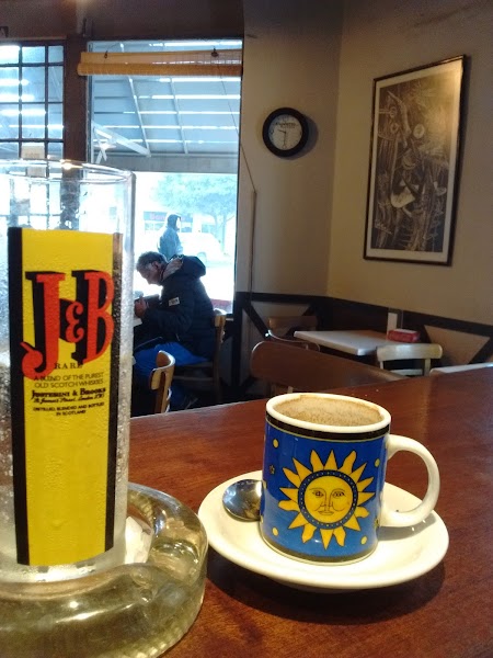 La Oficina Café-Bar - 2
