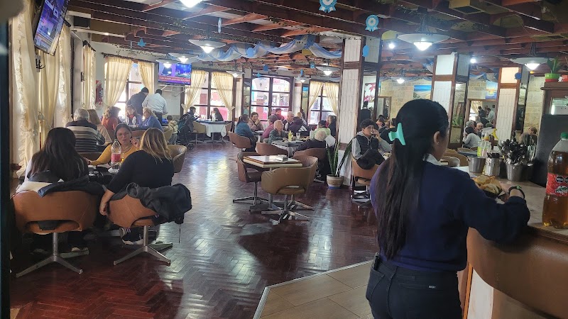 LA ROSA TRH (EX BAR AVENIDA) - 3