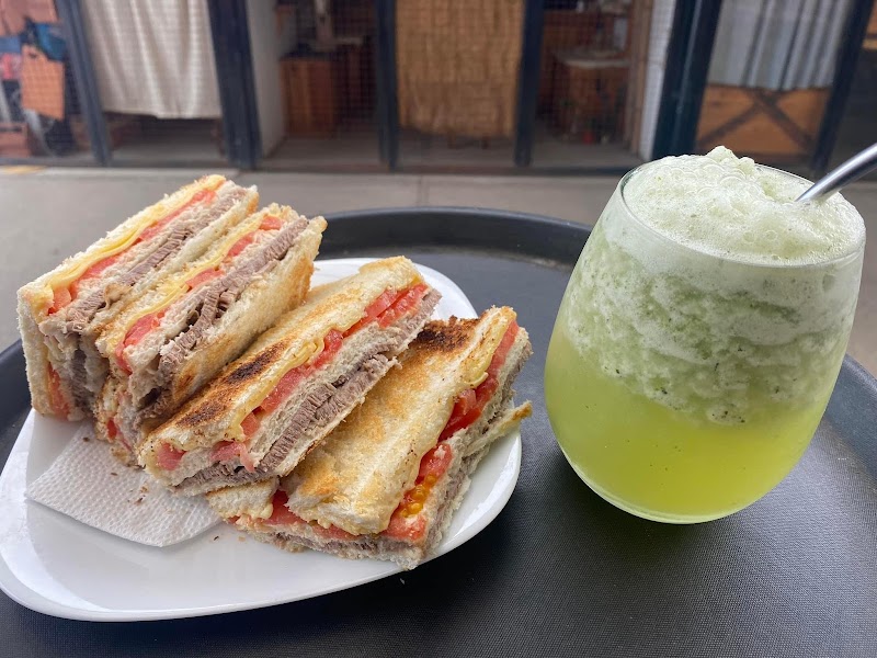 Tayta Bar Café - 2