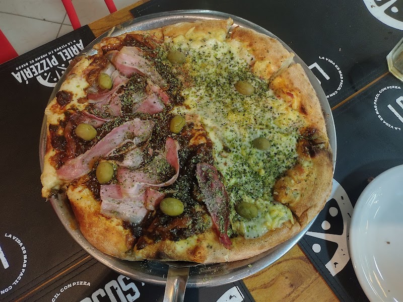 Pizzeria Ariel - 2